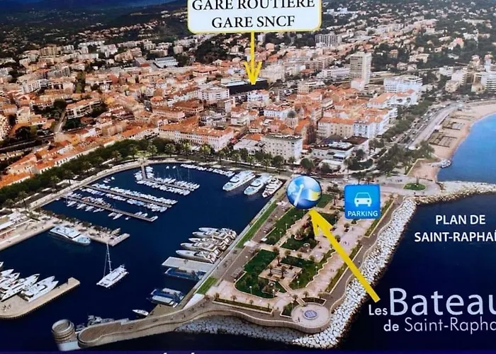 St Raphael Centre Calme Clim Commerces A Pieds Appartement Saint-Raphaël