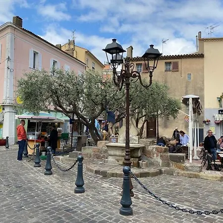شقة St Raphael Centre Calme Clim Commerces A Pieds Saint-Raphaël