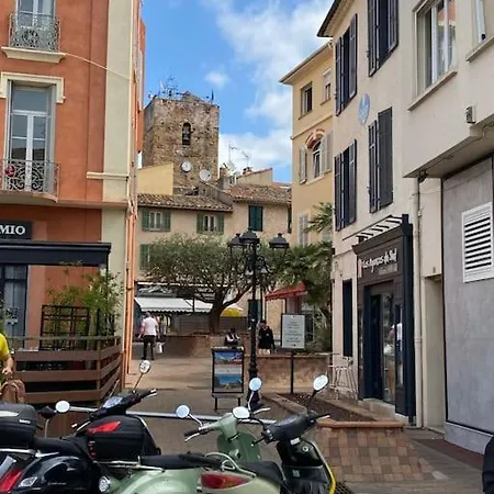 St Raphael Centre Calme Clim Commerces A Pieds Lägenhet Saint-Raphaël