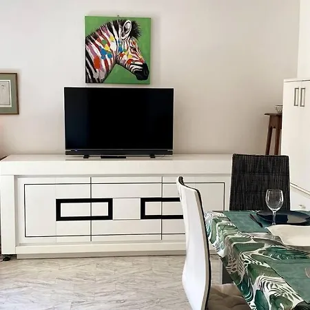 St Raphael Centre Calme Clim Commerces A Pieds Διαμέρισμα Saint-Raphaël