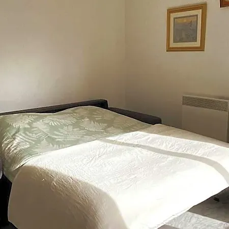 Apartment St Raphael Centre Calme Clim Commerces A Pieds *